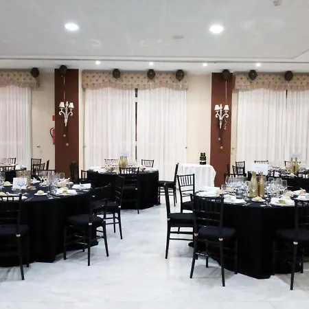 Hotel Puerto De Palos 2*